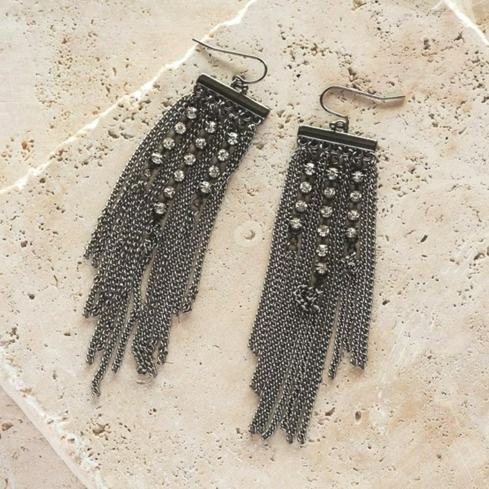 Plunder Design Kendra Earrings